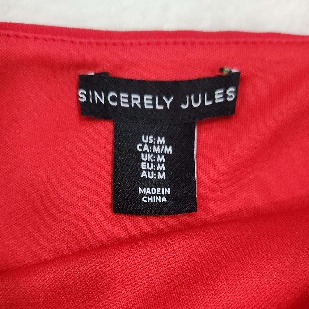 Sincerely Jules Vibrant Red Top - Picture 4 of 9